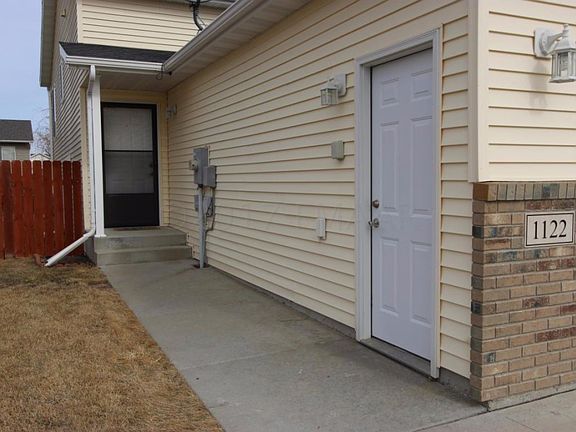 3rd image of 1122 44th Ave W