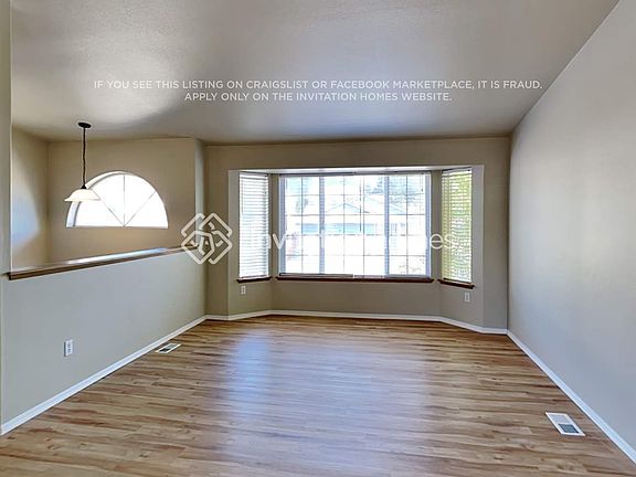 4th image of 16326 44th Ave E