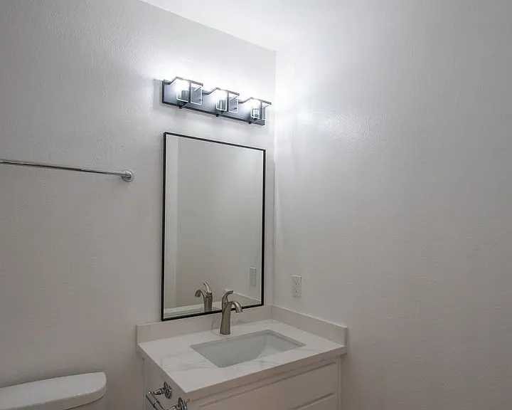 11030 Hartsook Street — Photo 27