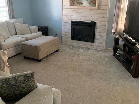 3rd image of 4620 Lawndale Dr #Unit E