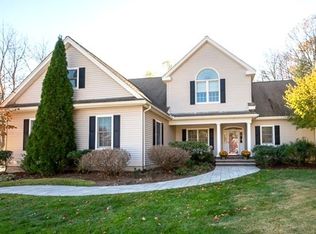 5 Lupine Cir, Shrewsbury, MA 01545