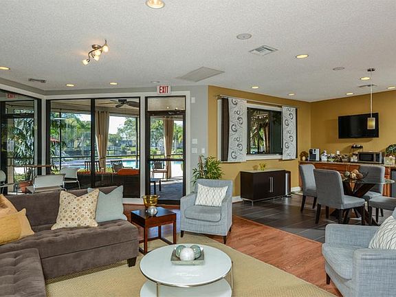 5th image of 500 110th Ave N APT 708