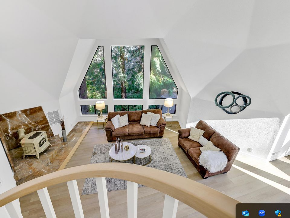 1st image of 24675 Glenwood Dr