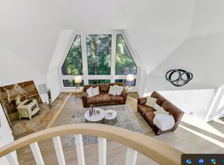 24675 Glenwood Dr, Los Gatos, CA 95033