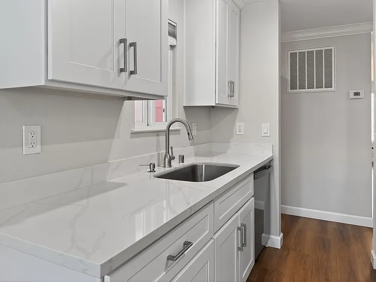 1566 Sunnyvale Ave #9 — Photo 9