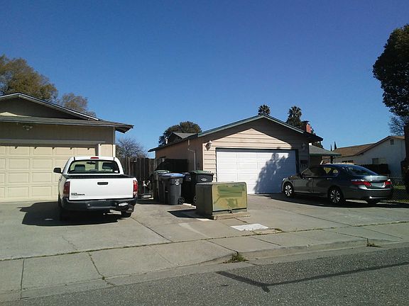 2nd image of 1142 Meadowlark Dr