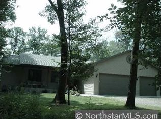 32635 Ivywood Trl, Chisago City, MN 55013