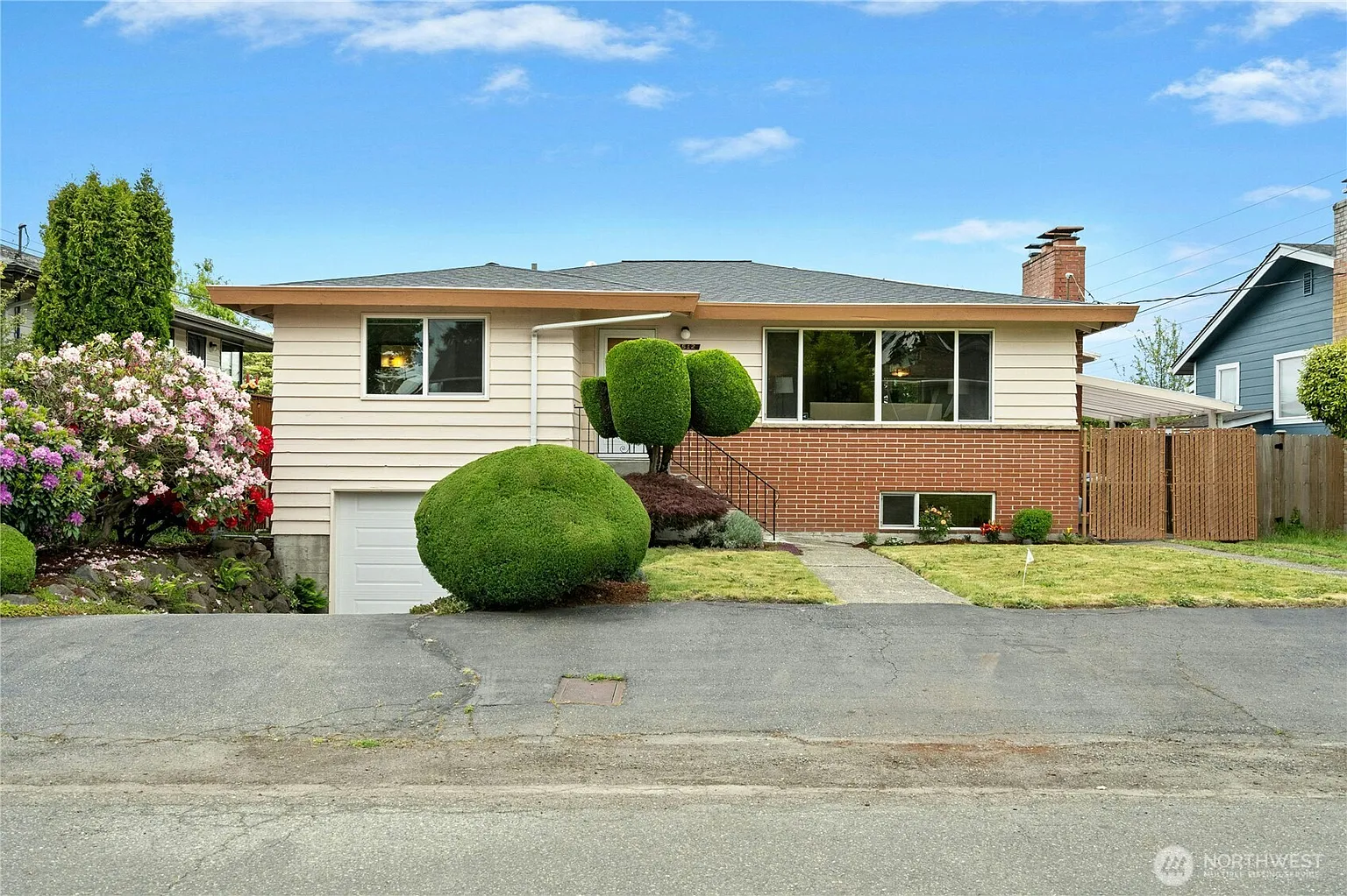 3512 S Austin Street photo 1