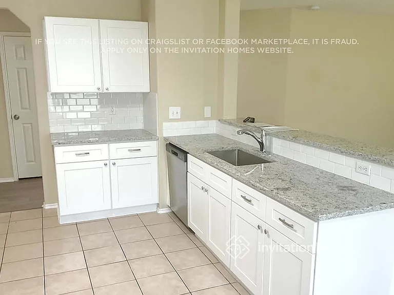 6806 Baron Gate Ct — Photo 7