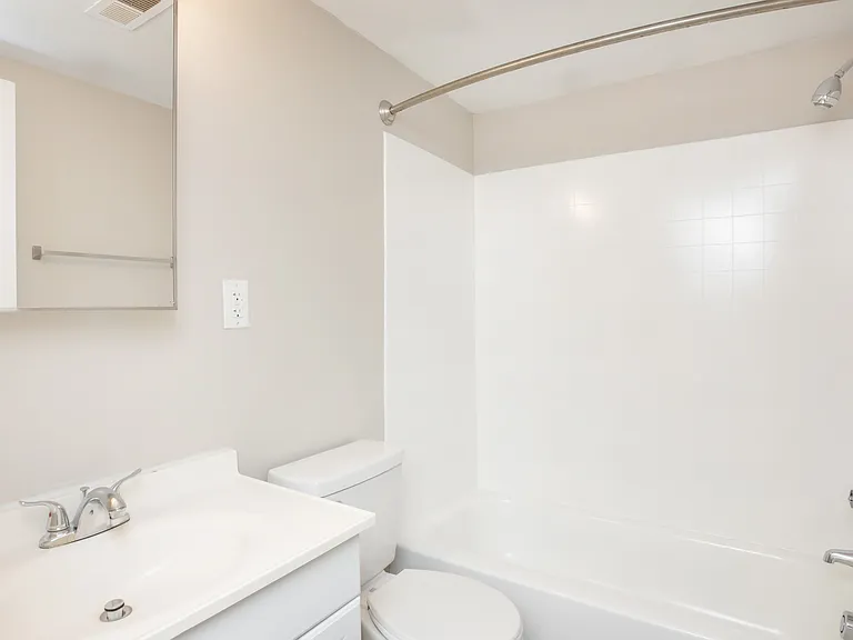 Valley Terrace — Photo 14