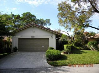 5510 Dogwood Way, Fort Lauderdale, FL 33319