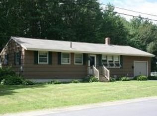 25 Oak Hill Dr, Dover, NH 03820