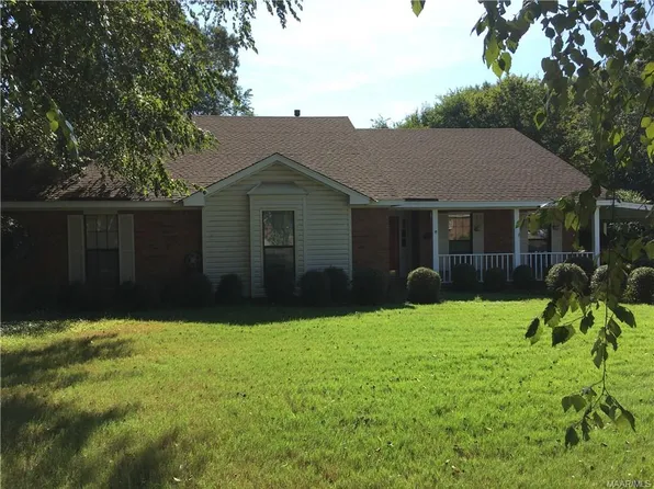 225 Holly Brook Dr, Montgomery, AL 36109