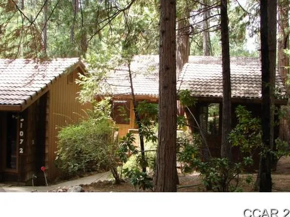 1072 Fairway Ct, Murphys, CA 95247
