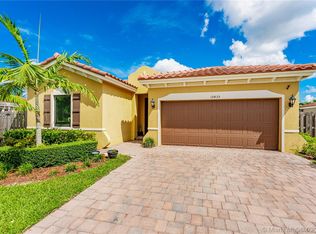 15435 SW 173rd St, Miami, FL 33187