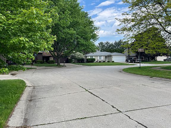 4th image of 18219 Criswood Dr