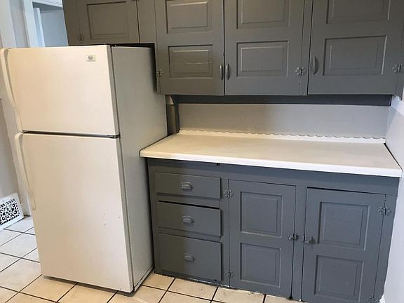3rd image of 2014 W 93rd St APT 4