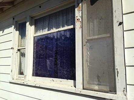 4th image of 1139 E 26th St