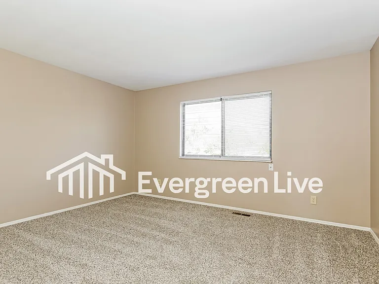 6500 Loblolly Dr — Photo 13