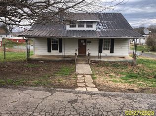 630 7th St, Newport, TN 37821