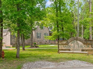 5398 Woods Edge Dr, Lebanon, TN 37090