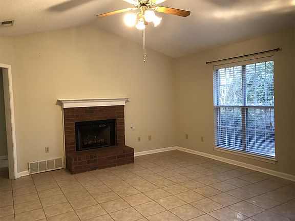 2nd image of 5439 Peppermill Dr