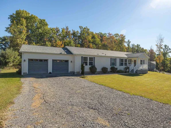 7 Rundle Way, Fairmont, WV 26554