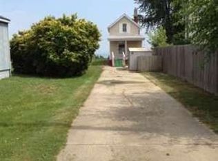 47588 Forton Rd, Chesterfield, MI 48047