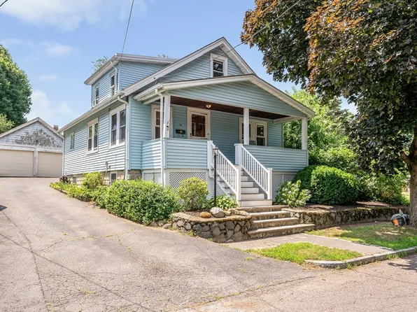 14 Worth St, Melrose, MA 02176