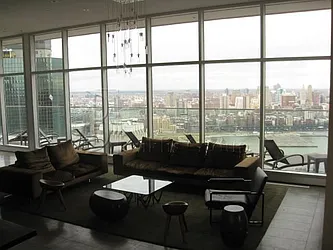 Rented by Bouklis Group