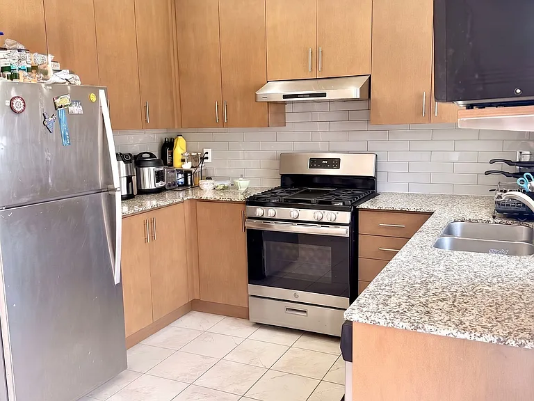 41 Crumlin Cres — Photo 13