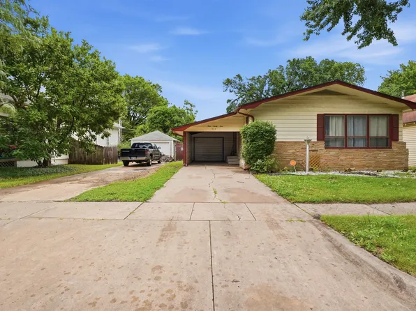 324 S Green St, Wichita, KS 67211