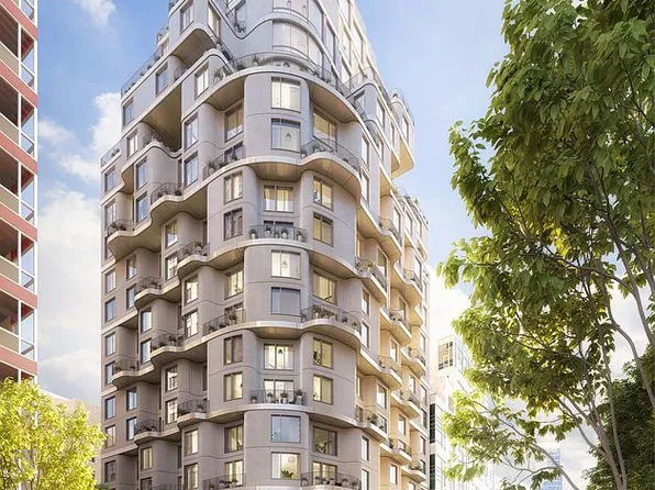 2401 Queens Plz N #1504, Long Island City, NY 11101