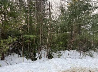 9 Grandview Rd, Bethel, ME 04217