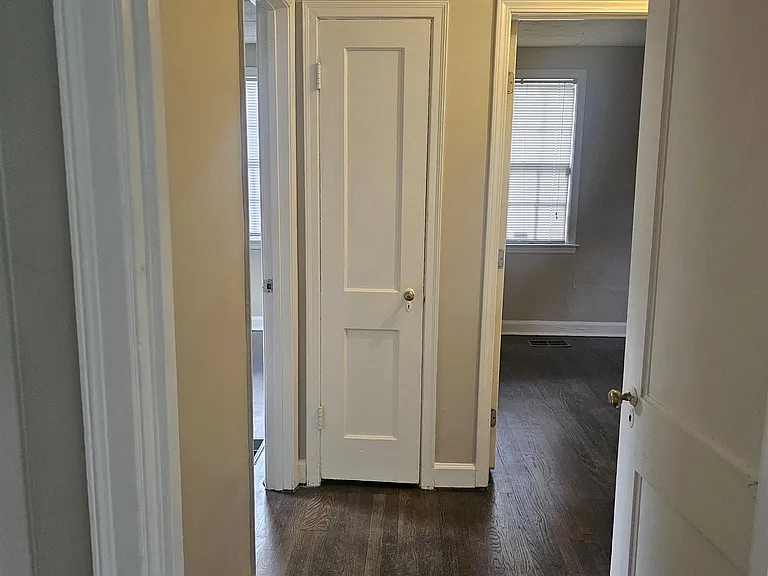 3477 Kimball Ave — Photo 8