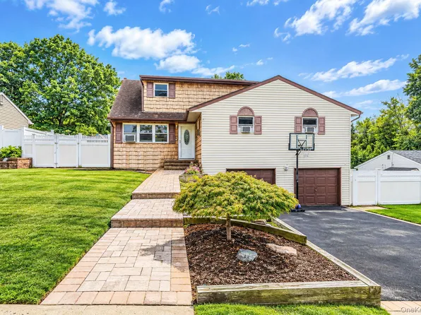 12 Carston Street, Selden, NY 11784