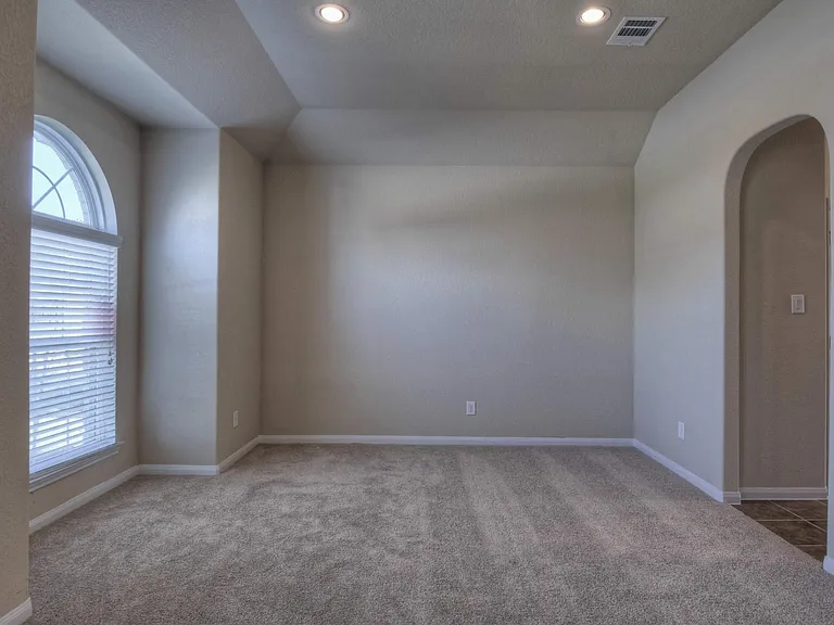 21231 Flowering Dogwood Cir — Photo 13