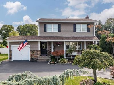 18 Rockaway Pl, Massapequa, NY, 11758