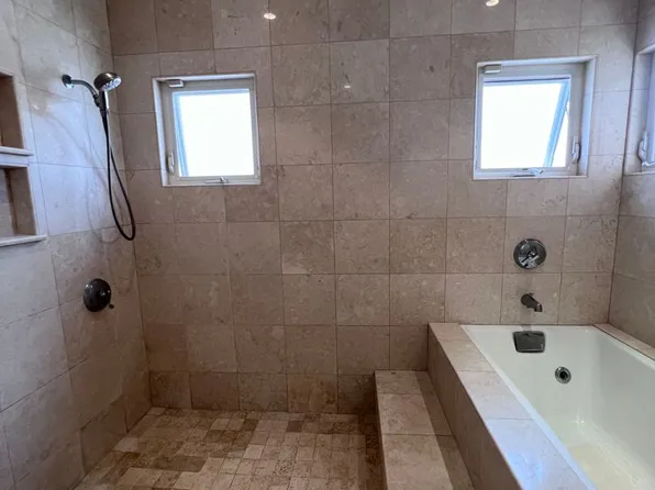 92-1341 Hauone St, Kapolei, HI 96707
