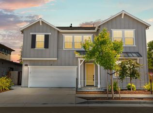 1421 Oak Cir, Rohnert Park, CA 94928