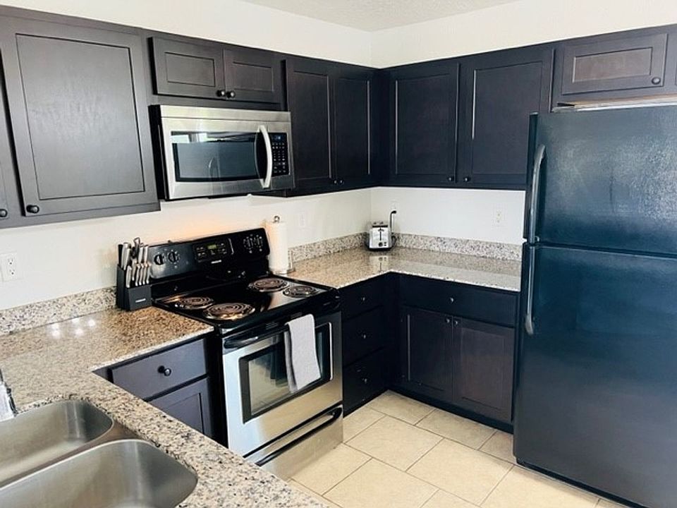 2nd image of 20849 Landmark Dr #20864