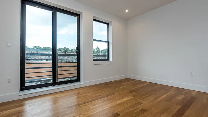 Rented by Nooklyn NYC LLC | media 9