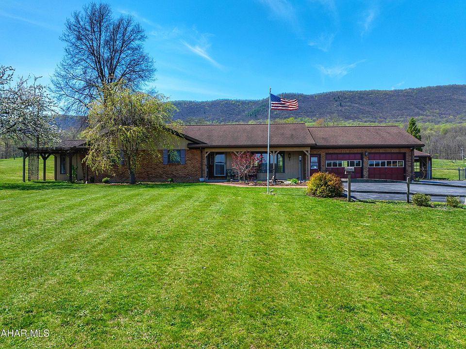 1st image of 2679 Raystown Rd