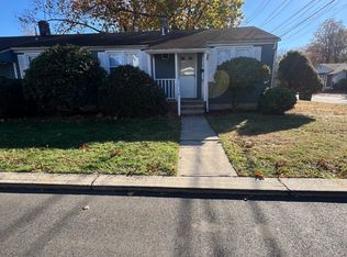 2 Everson Pl, Clifton, NJ 07013