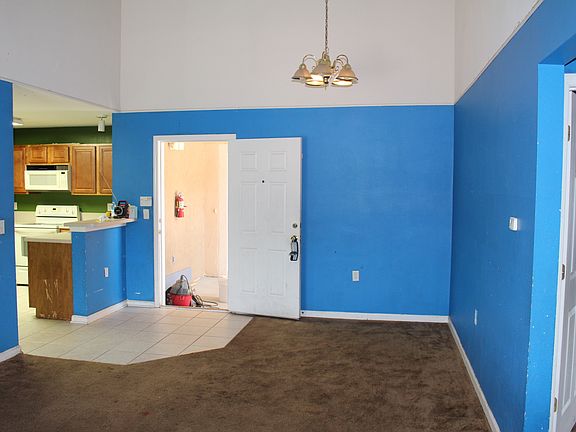 4th image of 5101 Playpen Dr #9