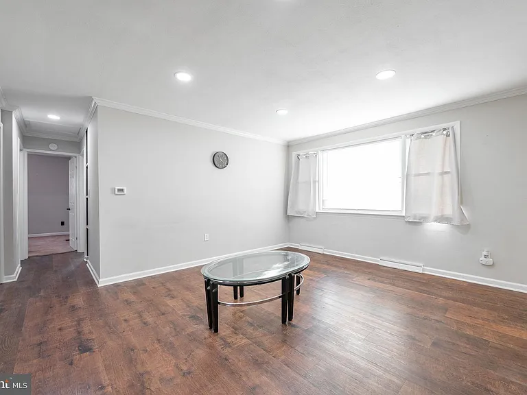 11419 Greenberry Rd — Photo 10