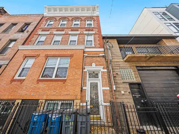 303 3rd Street image 13 of 14