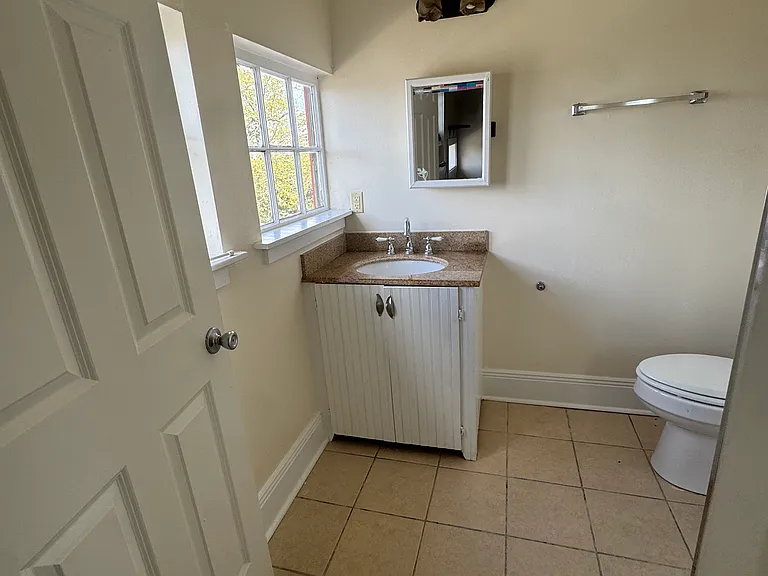 1808 Elysian Fields Ave #13 — Photo 7
