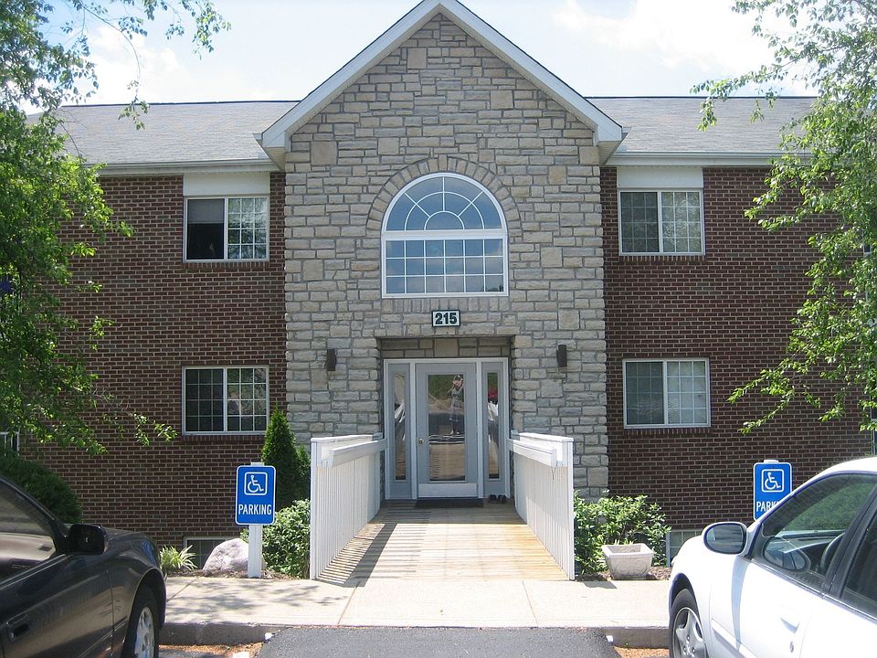Entrance to Lobby