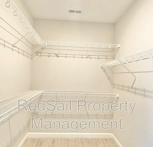 2000 Laycock Ln #102 — Photo 16